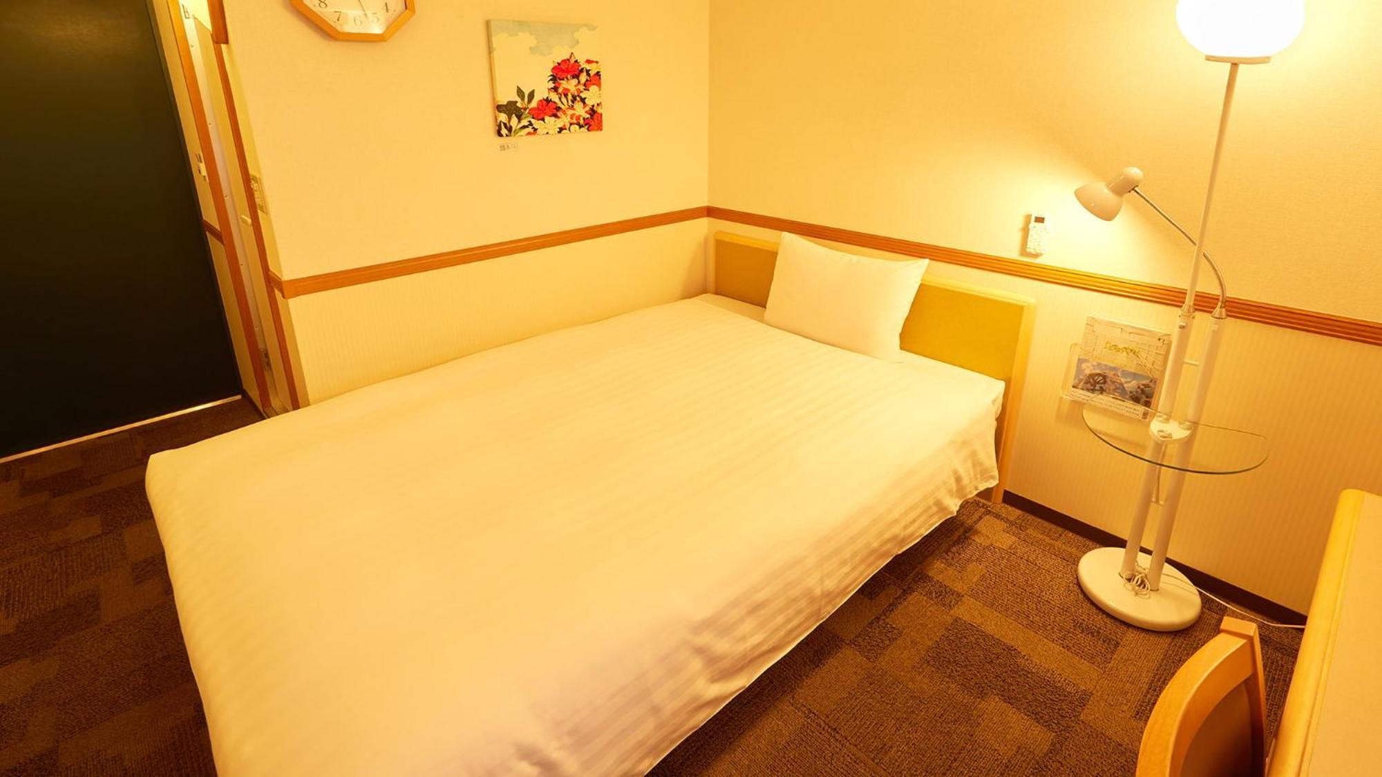 Toyoko Inn Shonan Hiratsuka Eki Kita Guchi No 2 Quarto foto